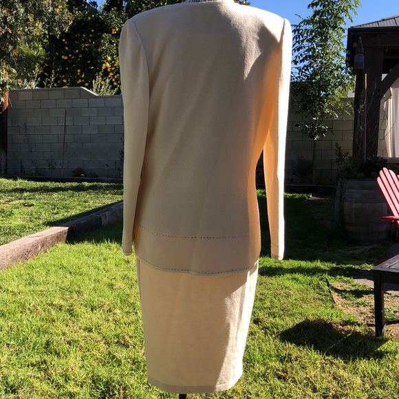 Gorgeous custom made Mother of the bride knit dress by El Ana. Perfect weddings - Picture 4 of 17